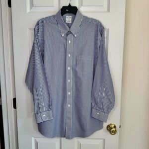Brooks Brother Regent Button Down Dress Shirt Size 17-33 Blue Stripes No Iron